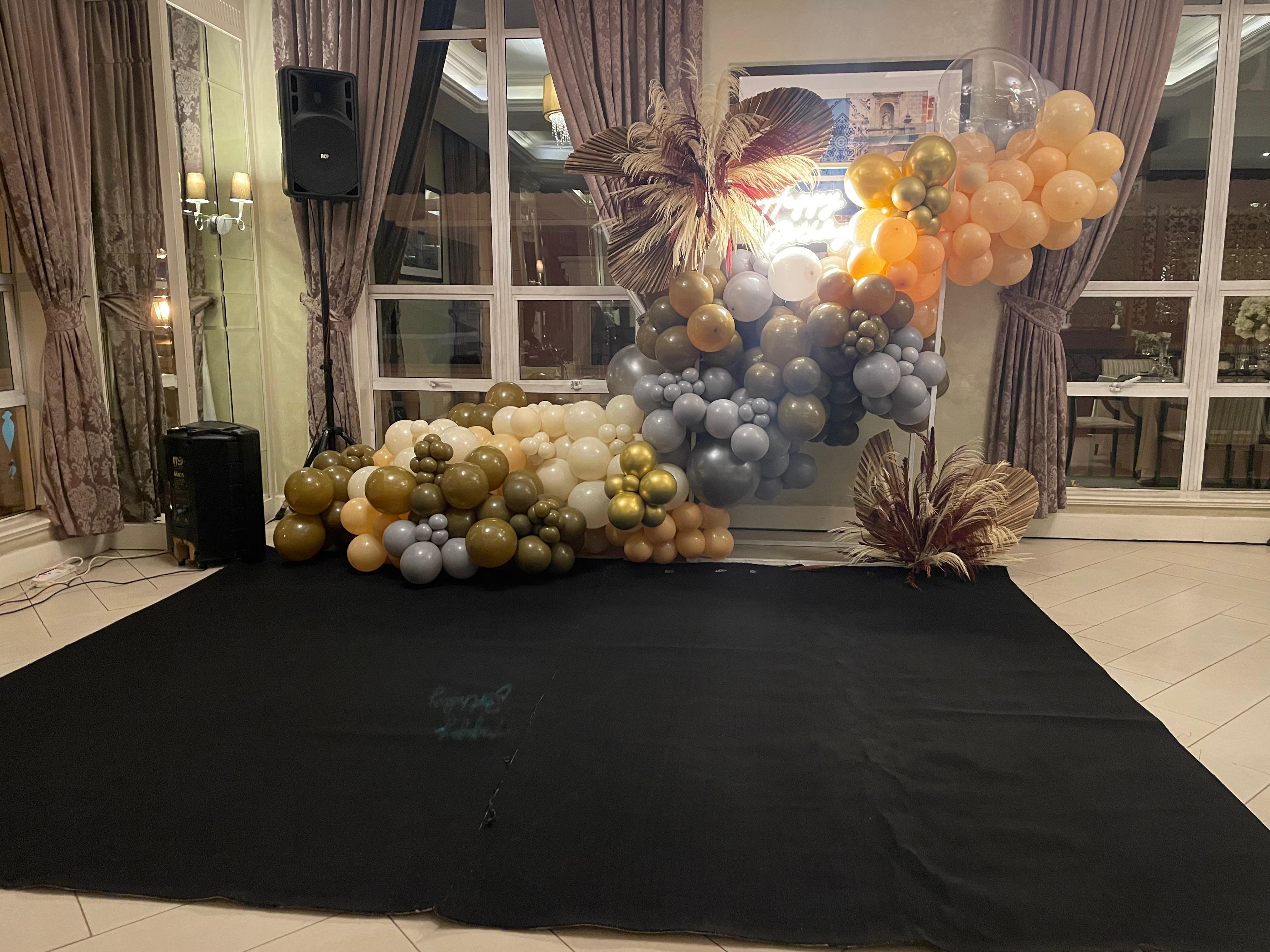 Signature hero frame 8