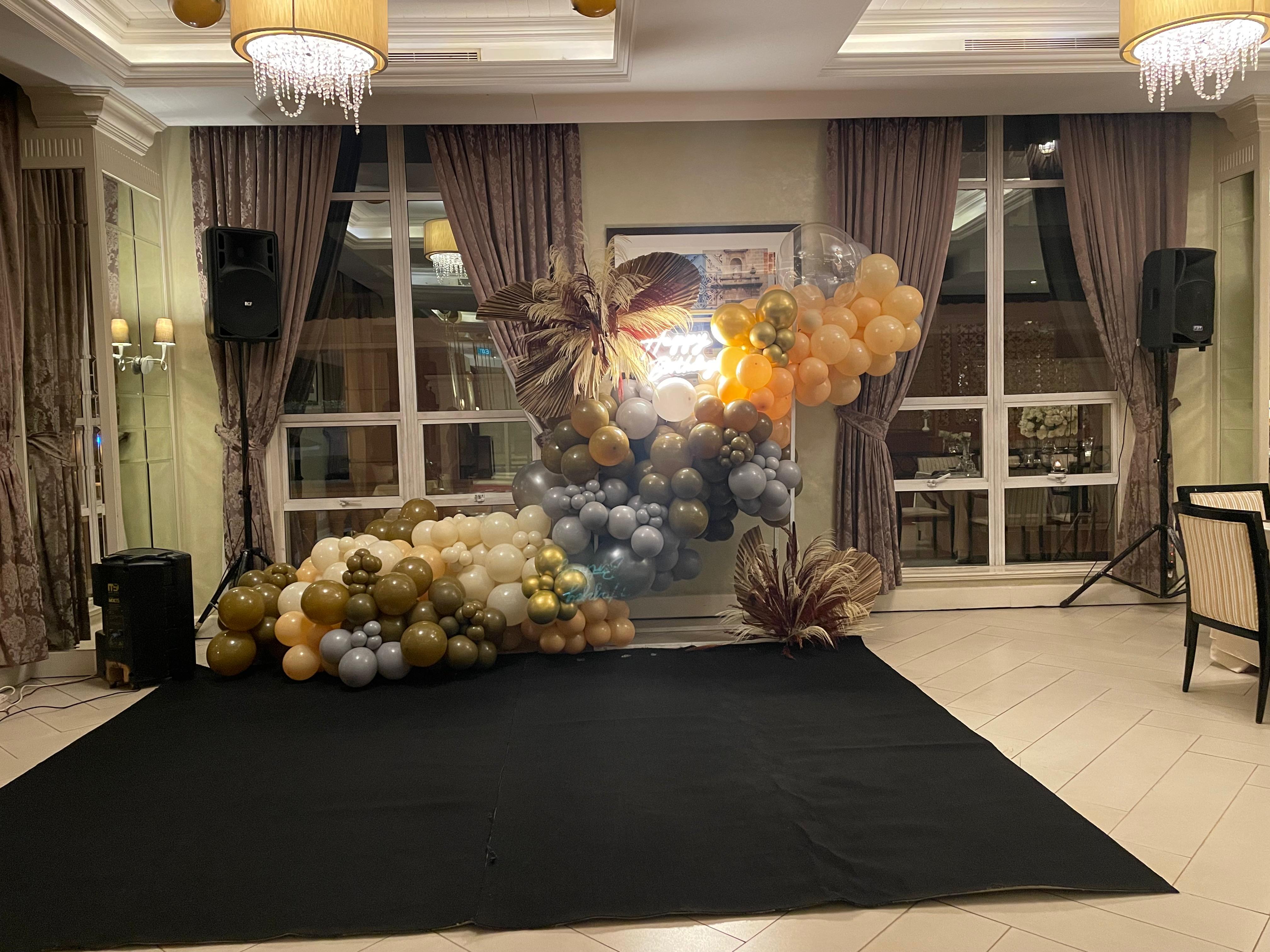 Signature hero frame 11