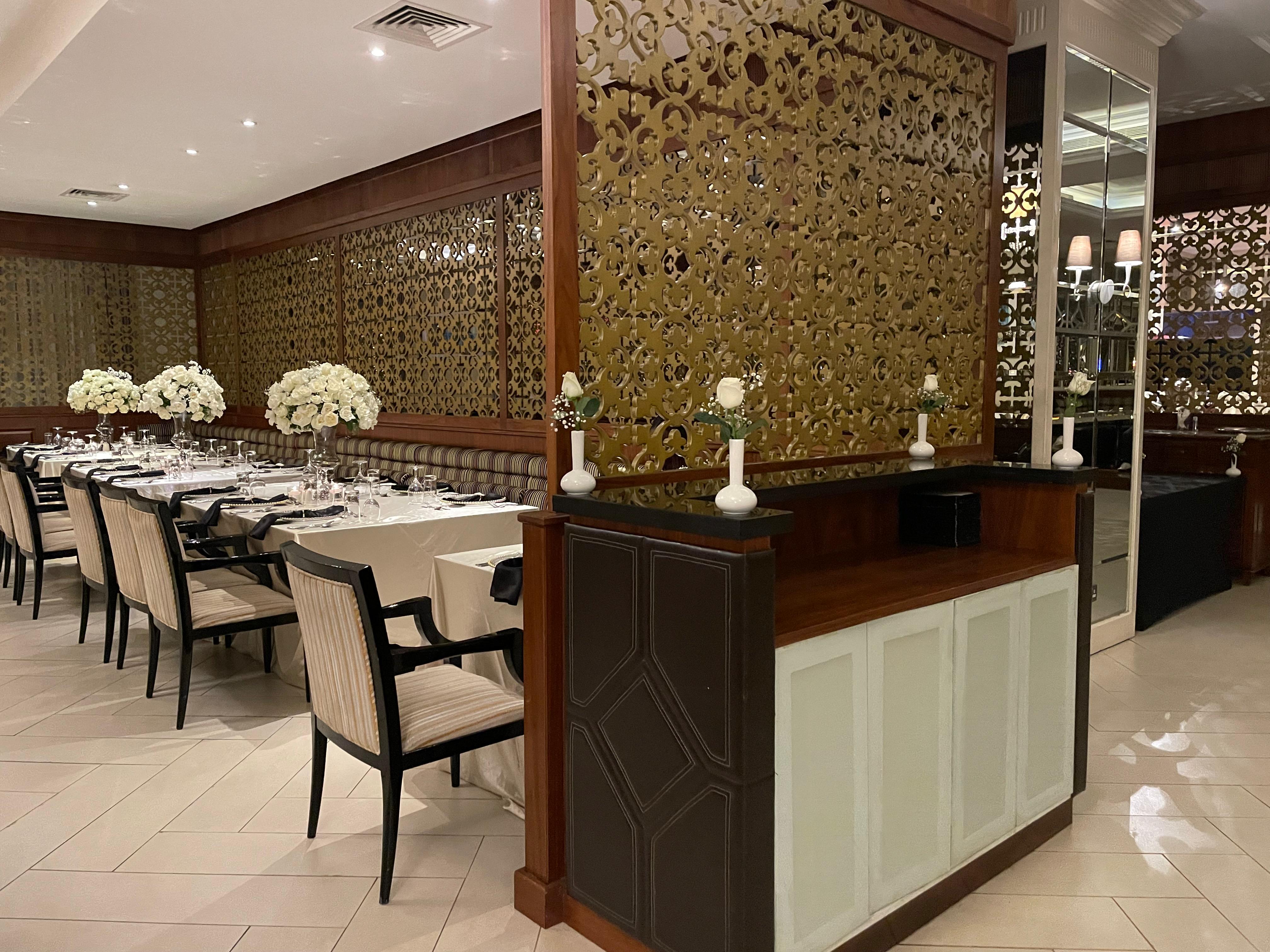 Signature hero frame 14