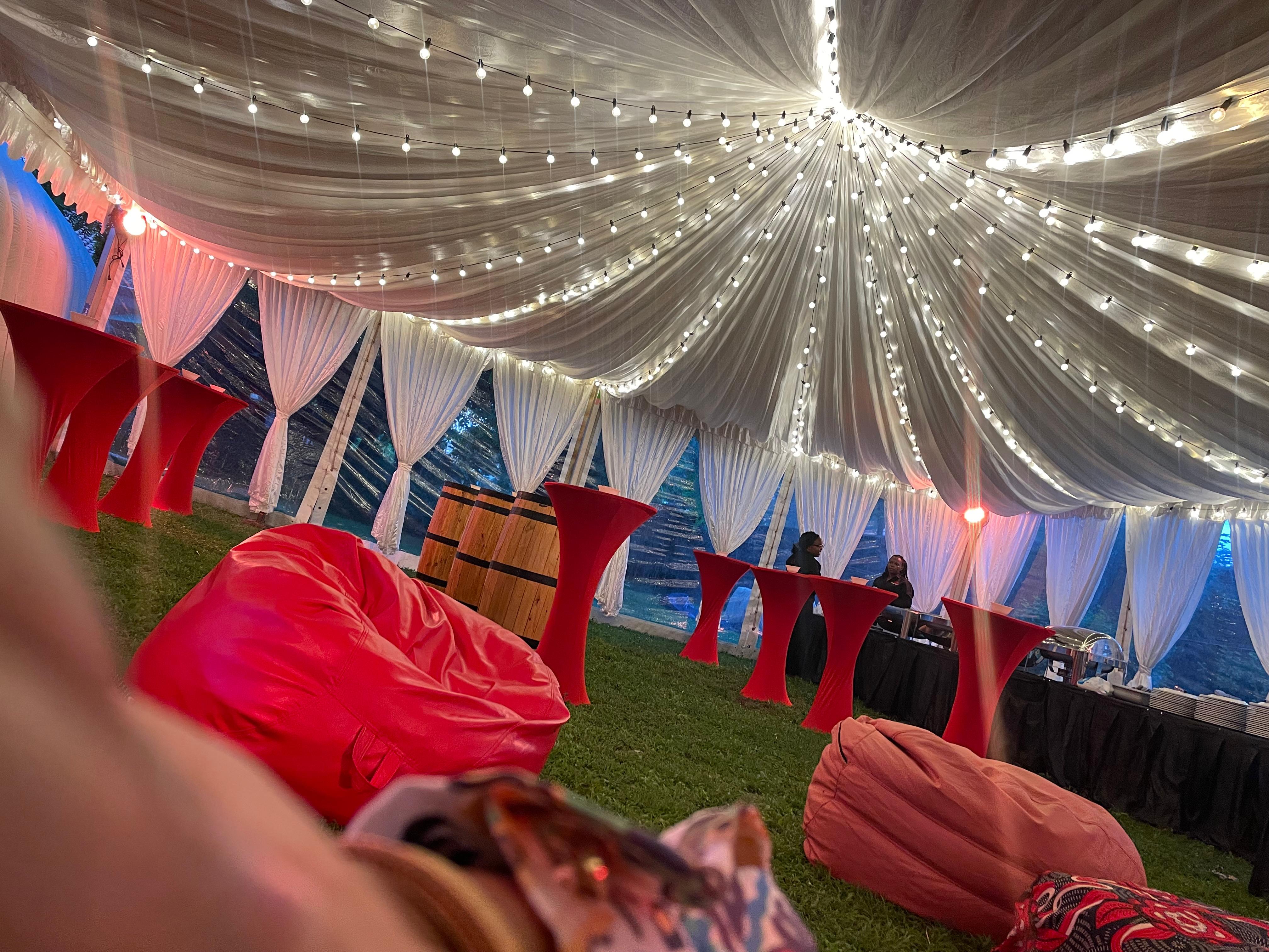 Signature hero frame 21