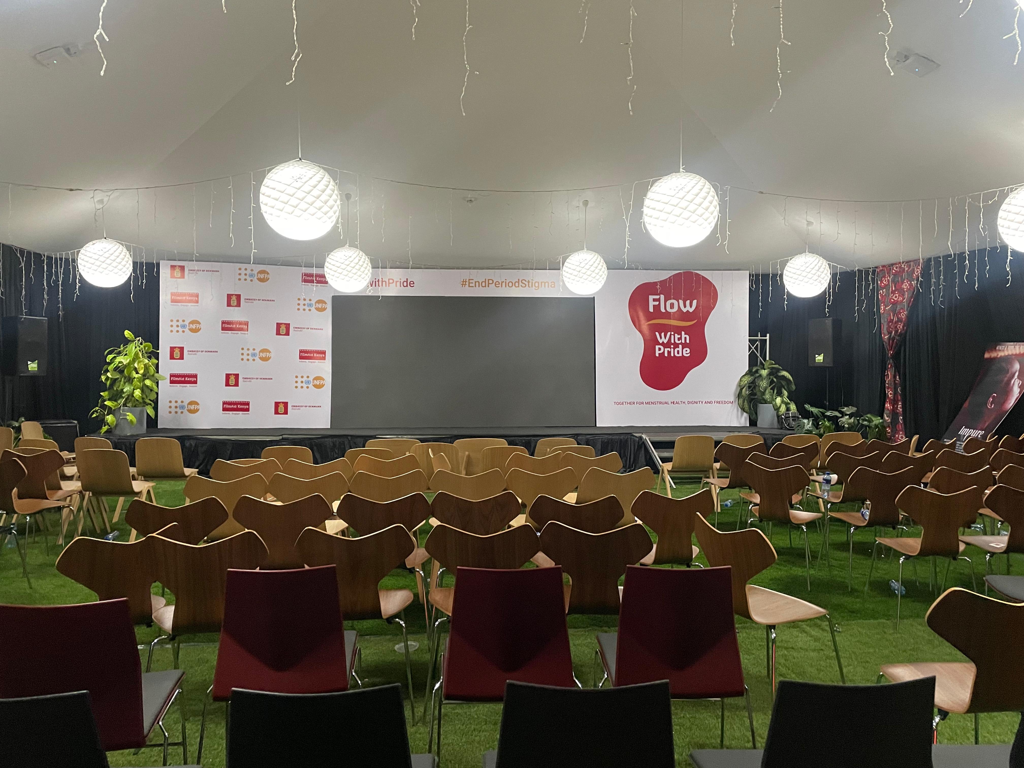 Signature hero frame 36