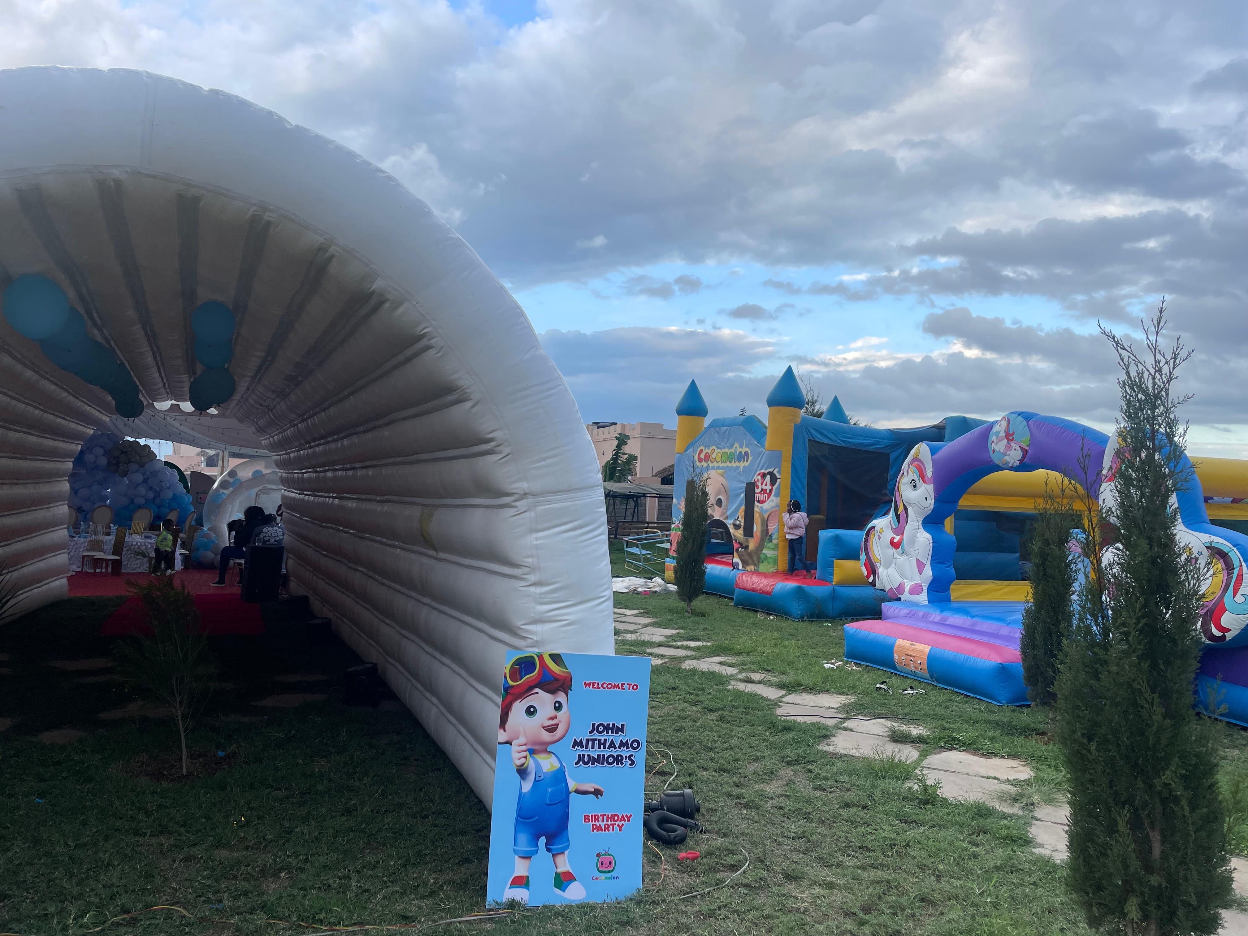 Signature hero frame 44